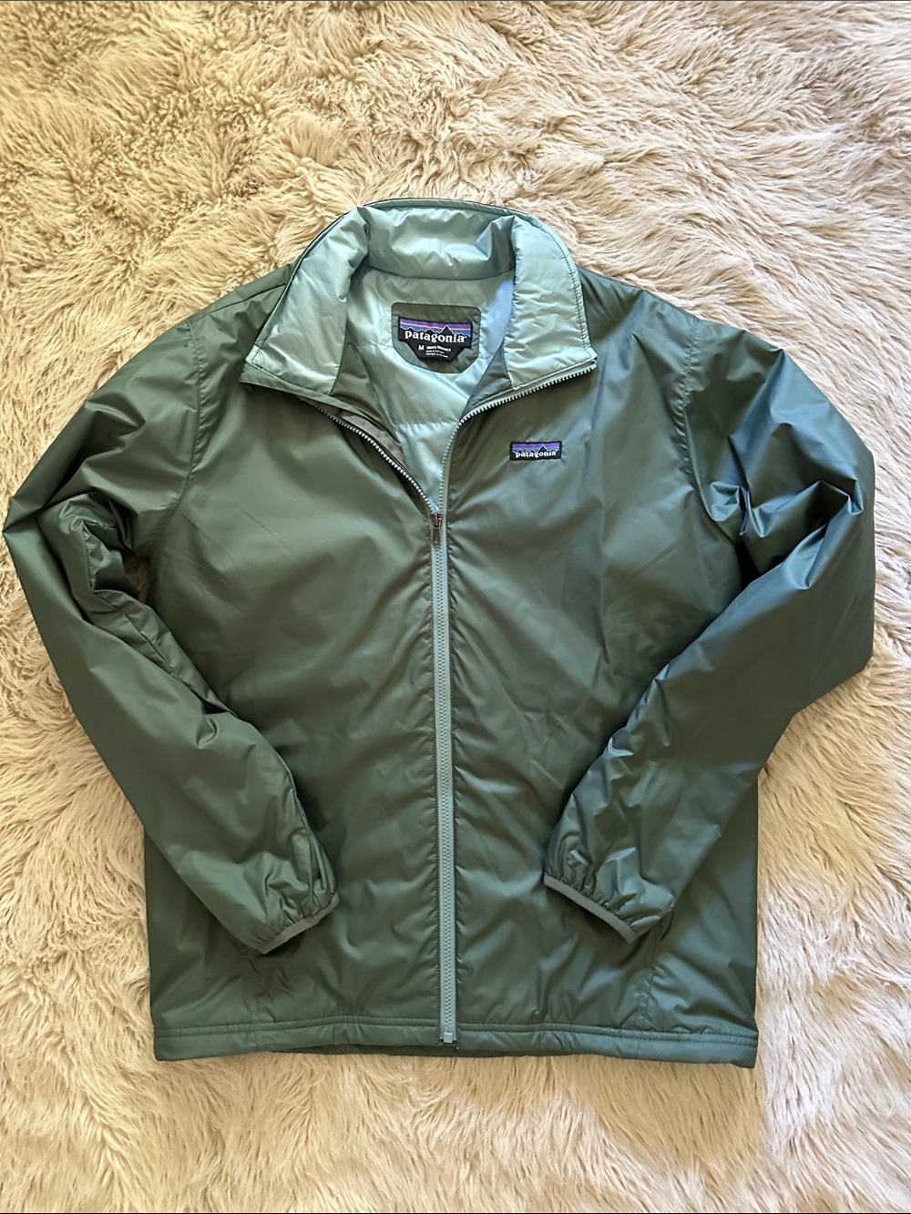 Patagonia Men's Tasker Jacket Full Zip in Olive Green and Sage